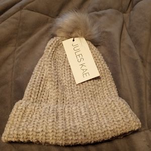 Jules Kae Hat